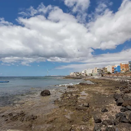 Playa Arinaga Junto Al Mar Apartamento *